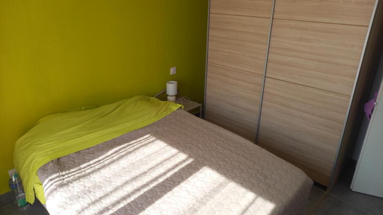 La Benvingude Bed and Breakfast Nyons Exteriör bild